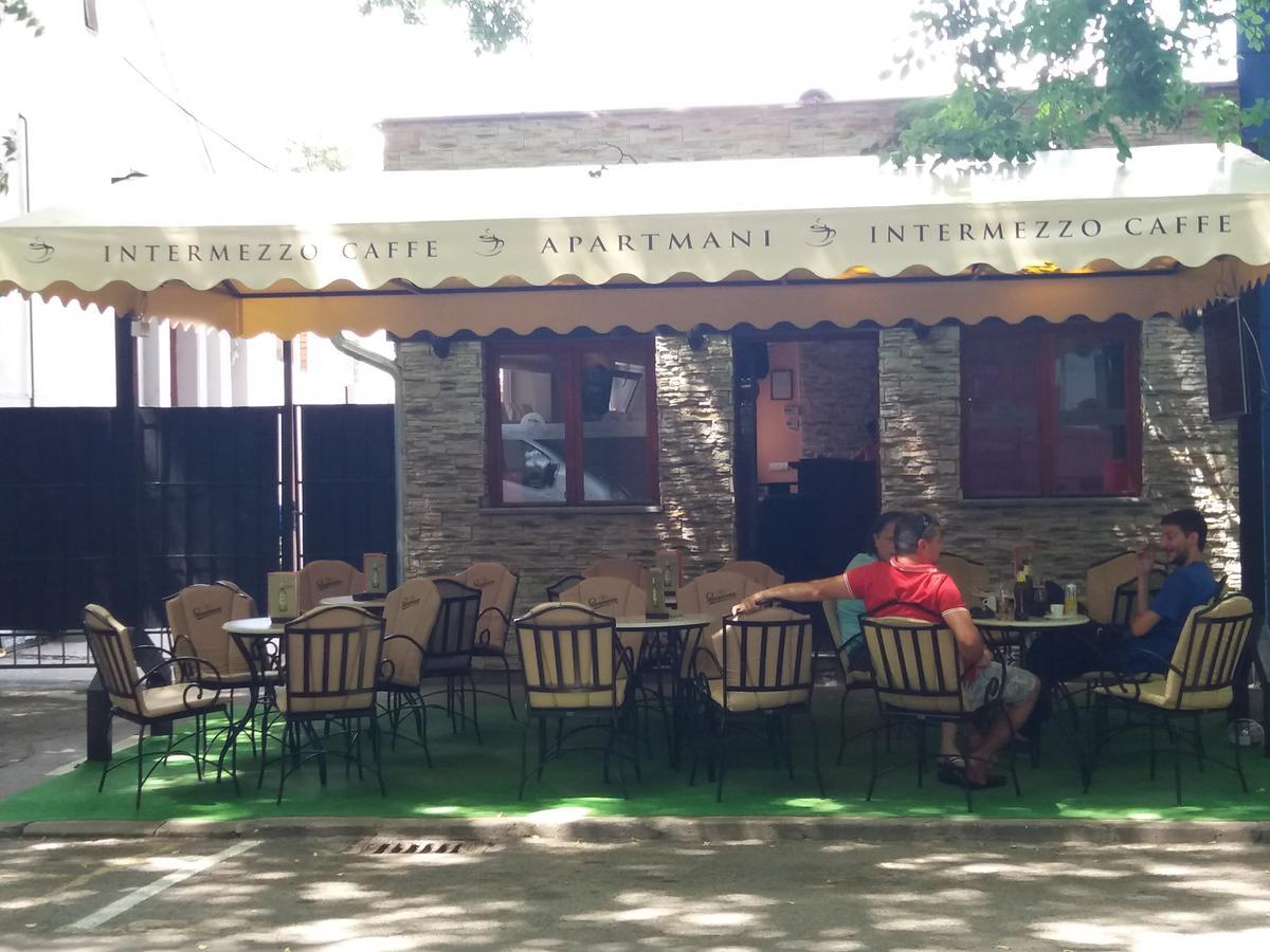 Bed&Breakfast Intermezzo Caffe Kikinda Dış mekan fotoğraf