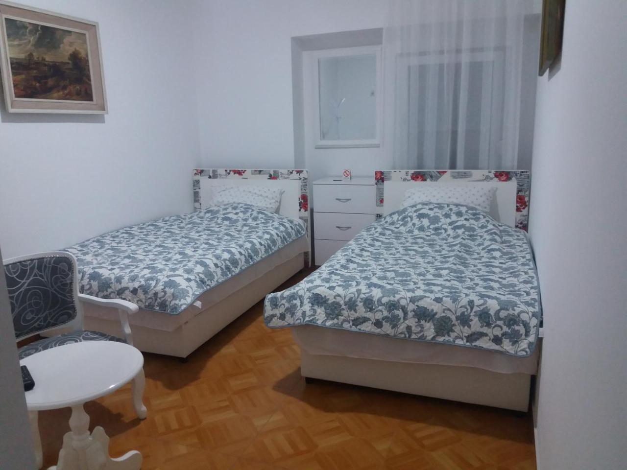 Bed&Breakfast Intermezzo Caffe Kikinda Dış mekan fotoğraf