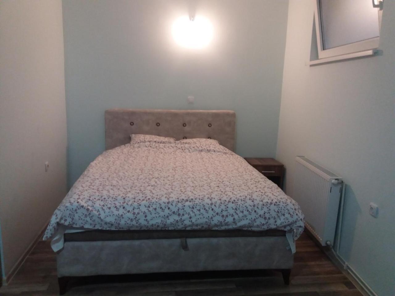 Bed&Breakfast Intermezzo Caffe Kikinda Dış mekan fotoğraf